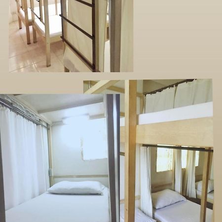 1 River Central Hostel Makati City Ngoại thất bức ảnh