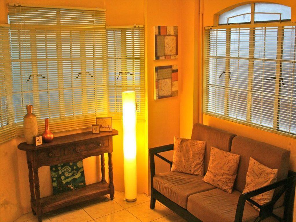 1 River Central Hostel Makati City Ngoại thất bức ảnh